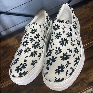 Daisy Slip On